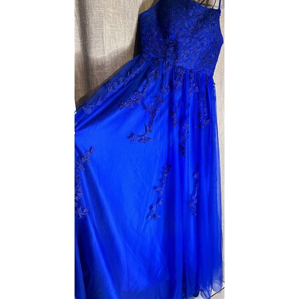 Alyce Paris 1816 Lace Tulle Square Neckline Sleeveless A Line Formal Dress